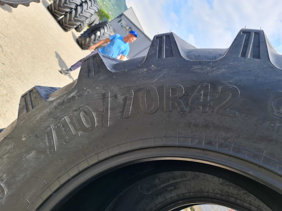 Cauciucuri noi 710/70R42 marca GRI anvelope tractor FENDT, CASE radial