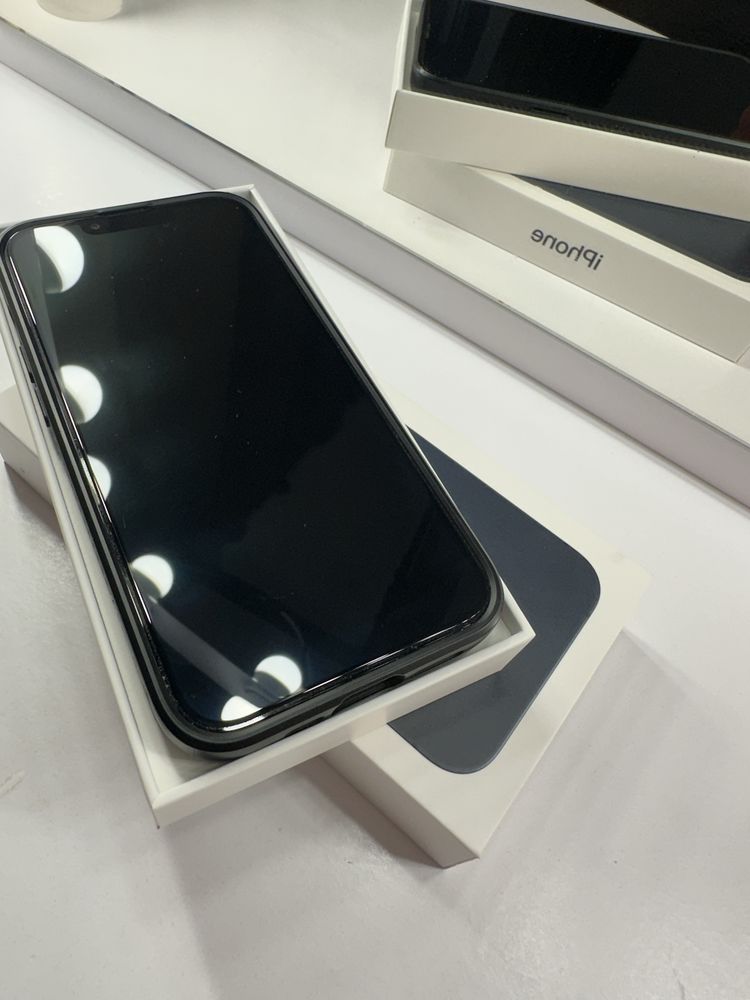 Iphone 13 midnight - 128GB impecabil