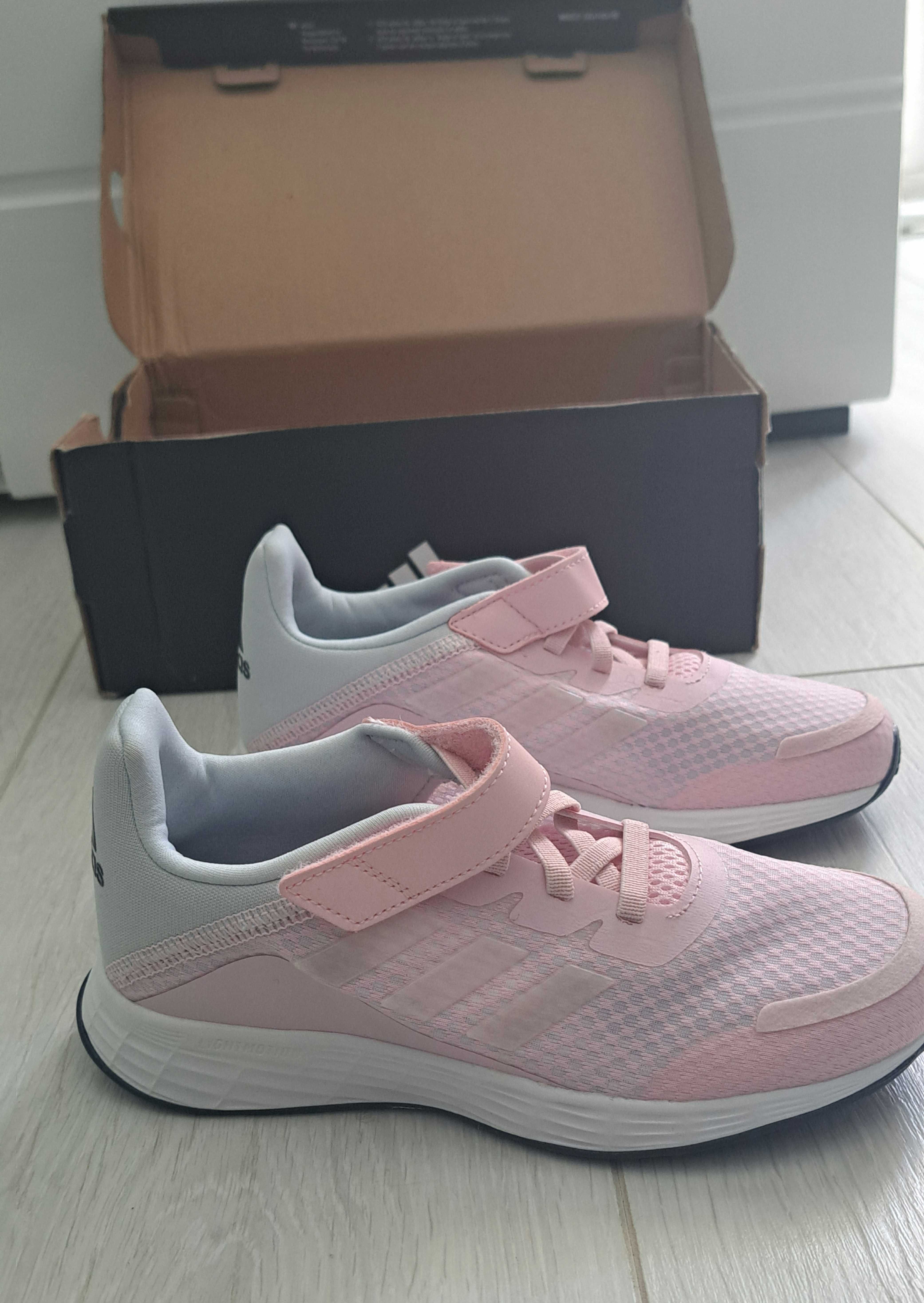 Намаление- Нови летни детски маратонки Adidas