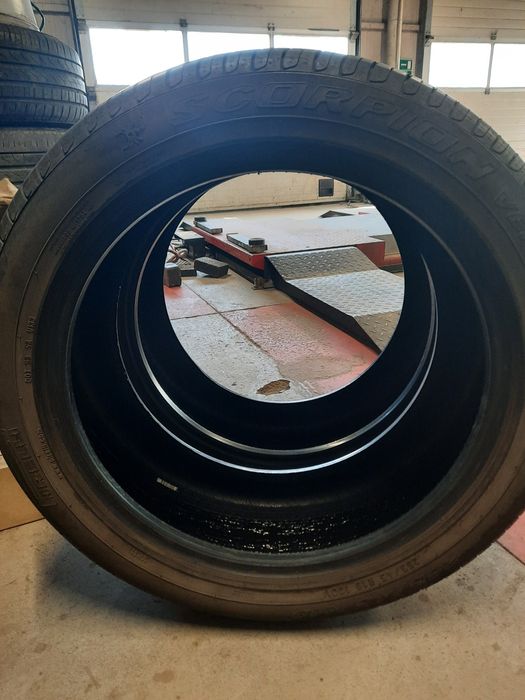 255 45 19 pirelli scorpion verde