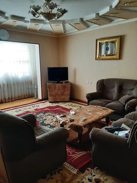 Sebzor Gafur gulom metro yonida 3/1/9