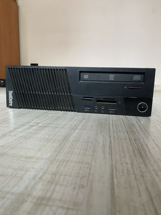 Компютър Lenovo Thinkcenter M93p