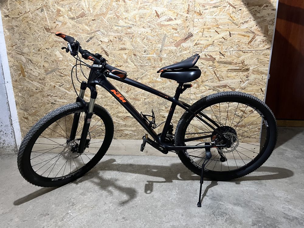 Bicicleta KTM Myroon full carbon echipare XT si SLX