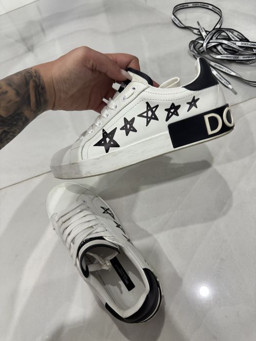 Vand adidasi dolce gabbana originali 100%