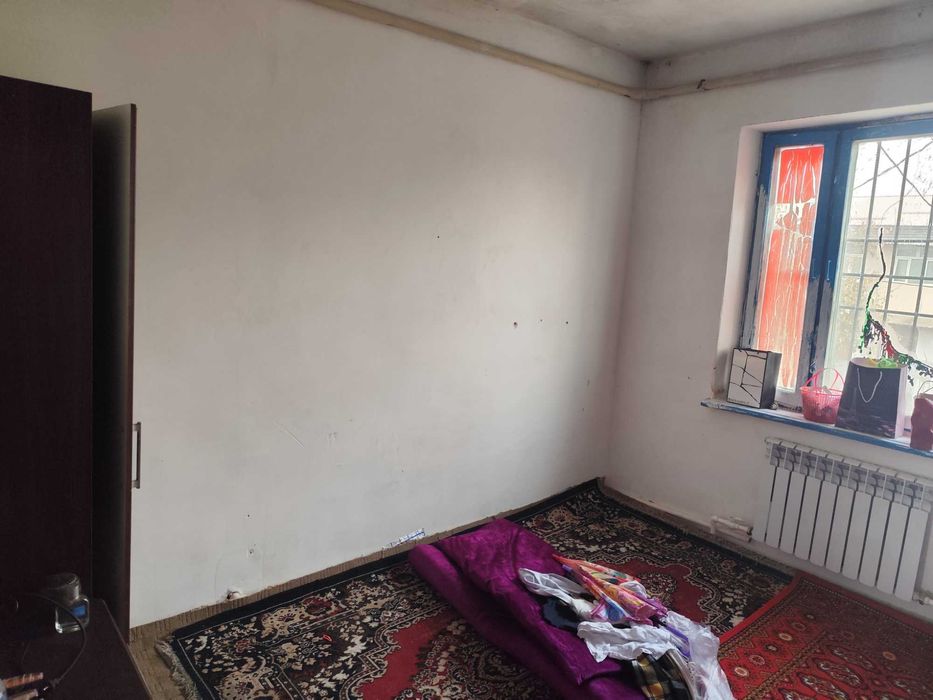 Нурафшон (Туйтепа)да 3-хонали квартира сотилади, узимизники.