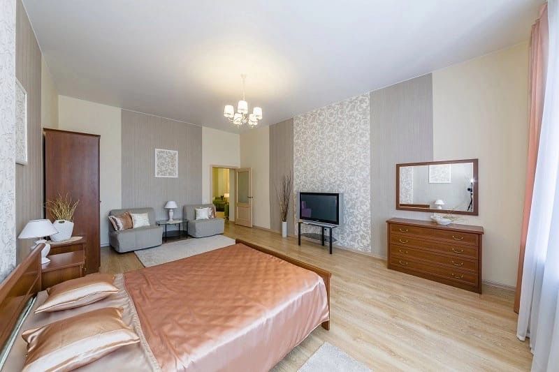 Б. Момышулы/Тауелсиздик 1 комнатная квартира посуточно