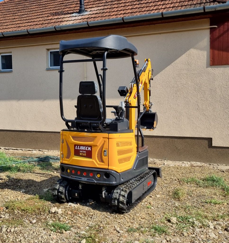 Miniexcavator Lubeck W 165 Nou Garantie 2 ani