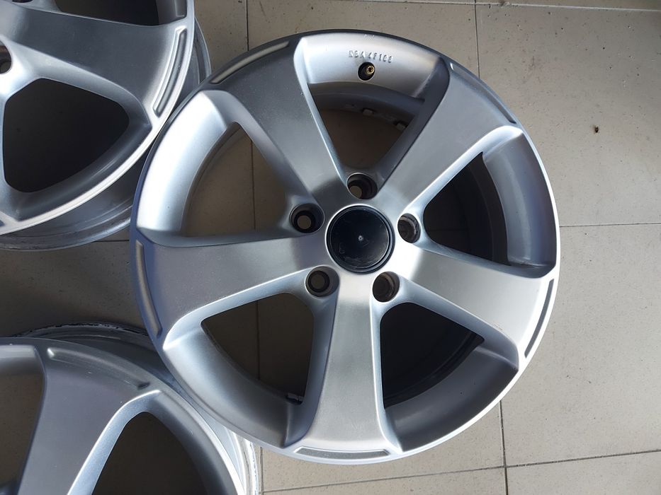 16 цола 5х112 Vw оригинални.