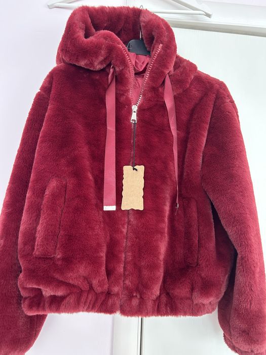 Jacheta  dama blanitza groasa cu gluga M