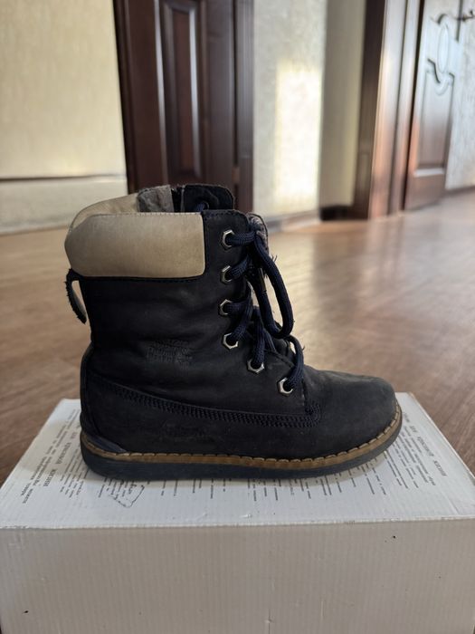 Зимние ботинки для детей с натуральным мехом и кожей