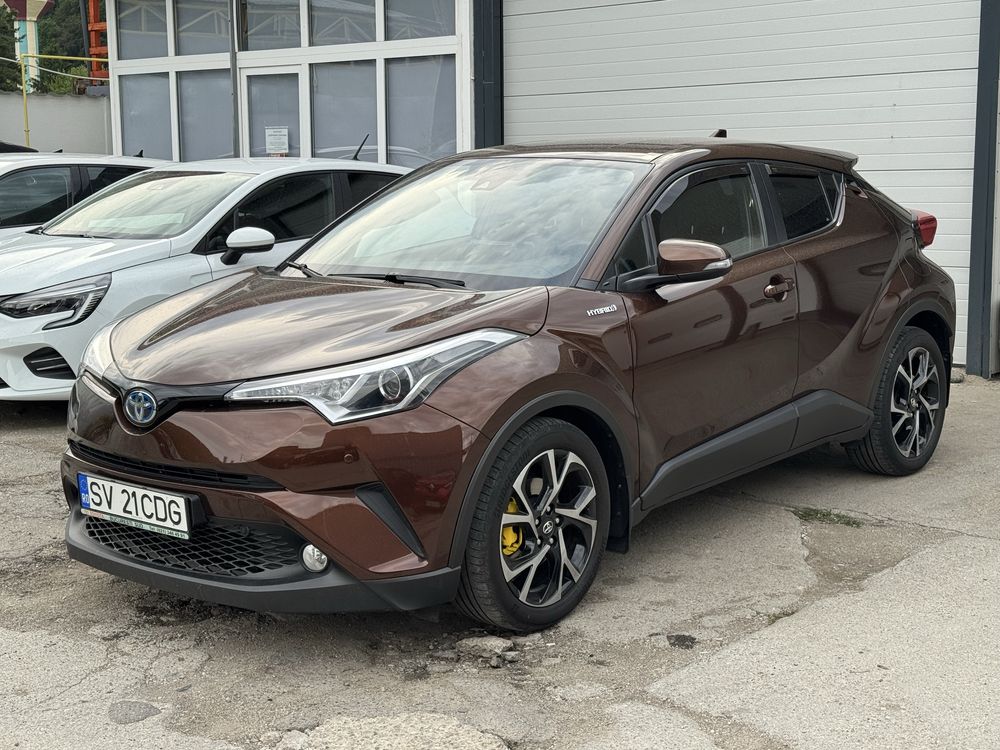 Toyota CHR 1.8 Hybrid 2018 fara avarii stare impecabila