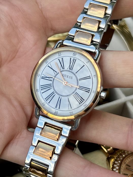 Ceas Guess GUW1148L4