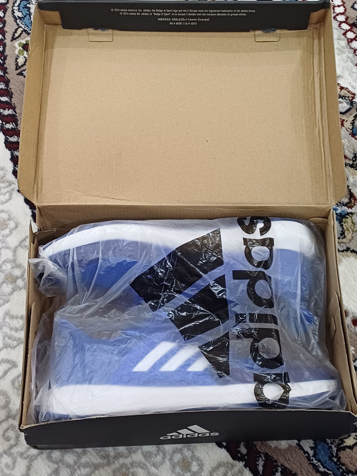 Yangi Adidas RapidaRun original