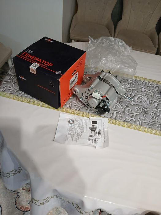 Продам генератор ваз 2109,19000т