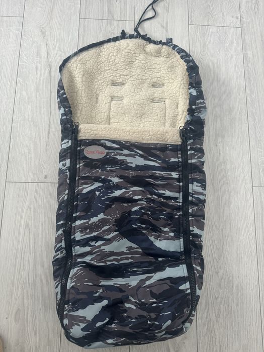 Конверт из овечьей шерсти в коляску или в санки