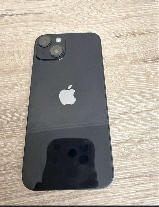 Айфон 14 отличное состояние, все функции работают идеально