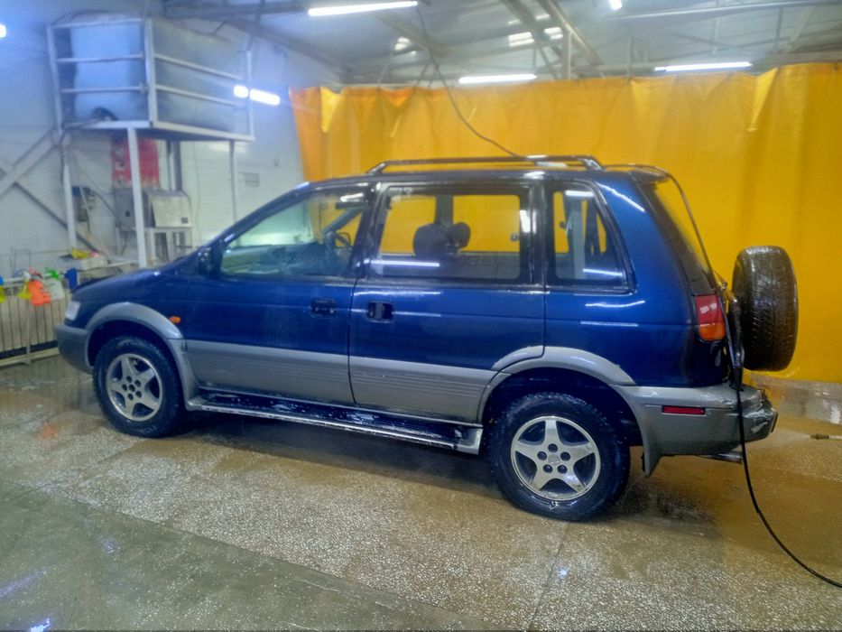 Митсубиси Рвр продам