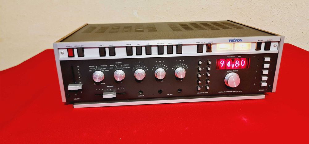 ReVox A720 Preamplifier Tuner Nixie Tube Display