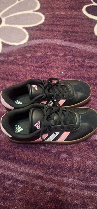 Дамски маратонки adidas