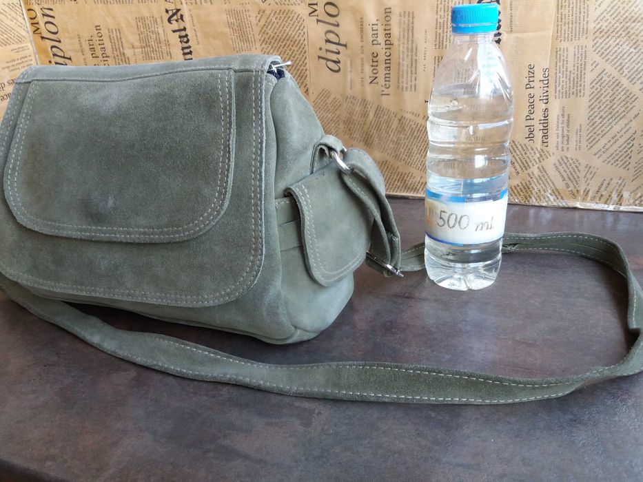 дамска чанта,велурена торба-зелена естествена кожа