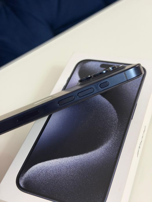 Iphone 15 Pro, Blue Titanium, 256 GB - impecabil
