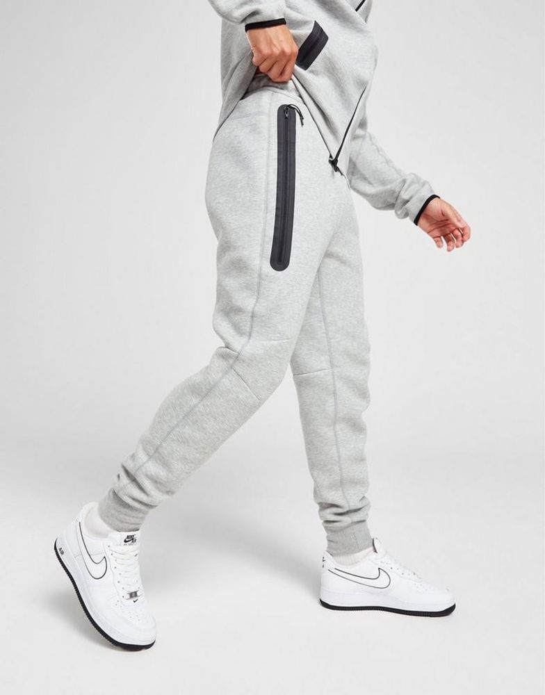 Nike Tech Fleece Joggers ОРИГИНАЛНО мъжко долнище - XL