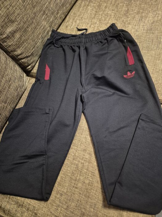 Нов екип адидас posche desing