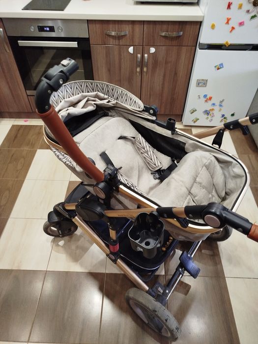 Комбинирана бебешка количка Мони + Столче за кола