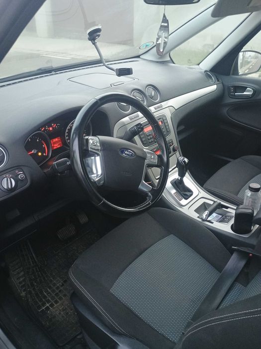 Ford Galaxy 7 locuri