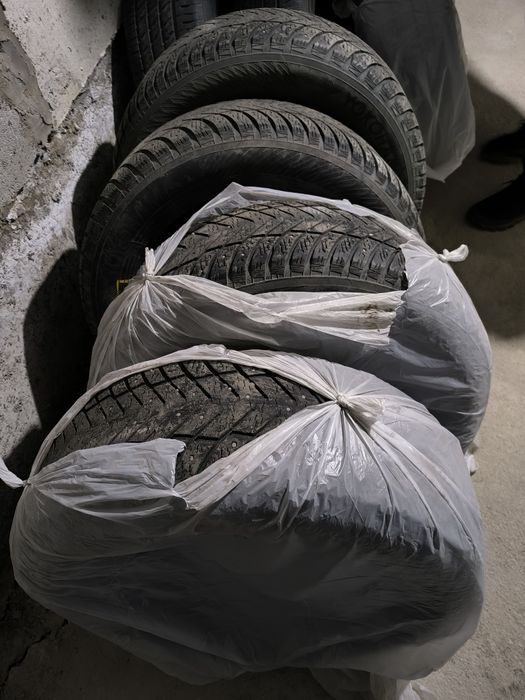 Шины зимние 265х65х18