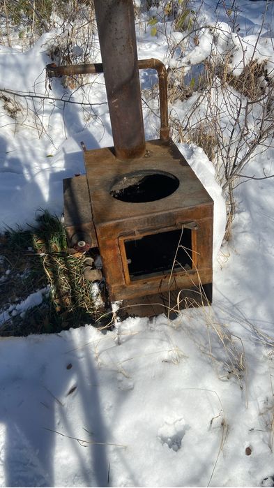 Продается чугунная печка