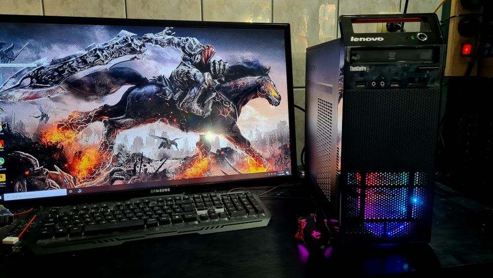 Unitate PC Low Gaming i5 4590 video 2GB GTX 750TI 16GB RAM SSD