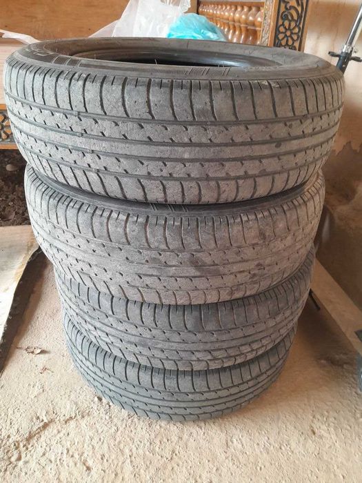 Продаются б/у шины 14/185/75 champiro