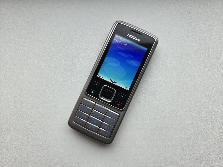 Nokia 6300 silver