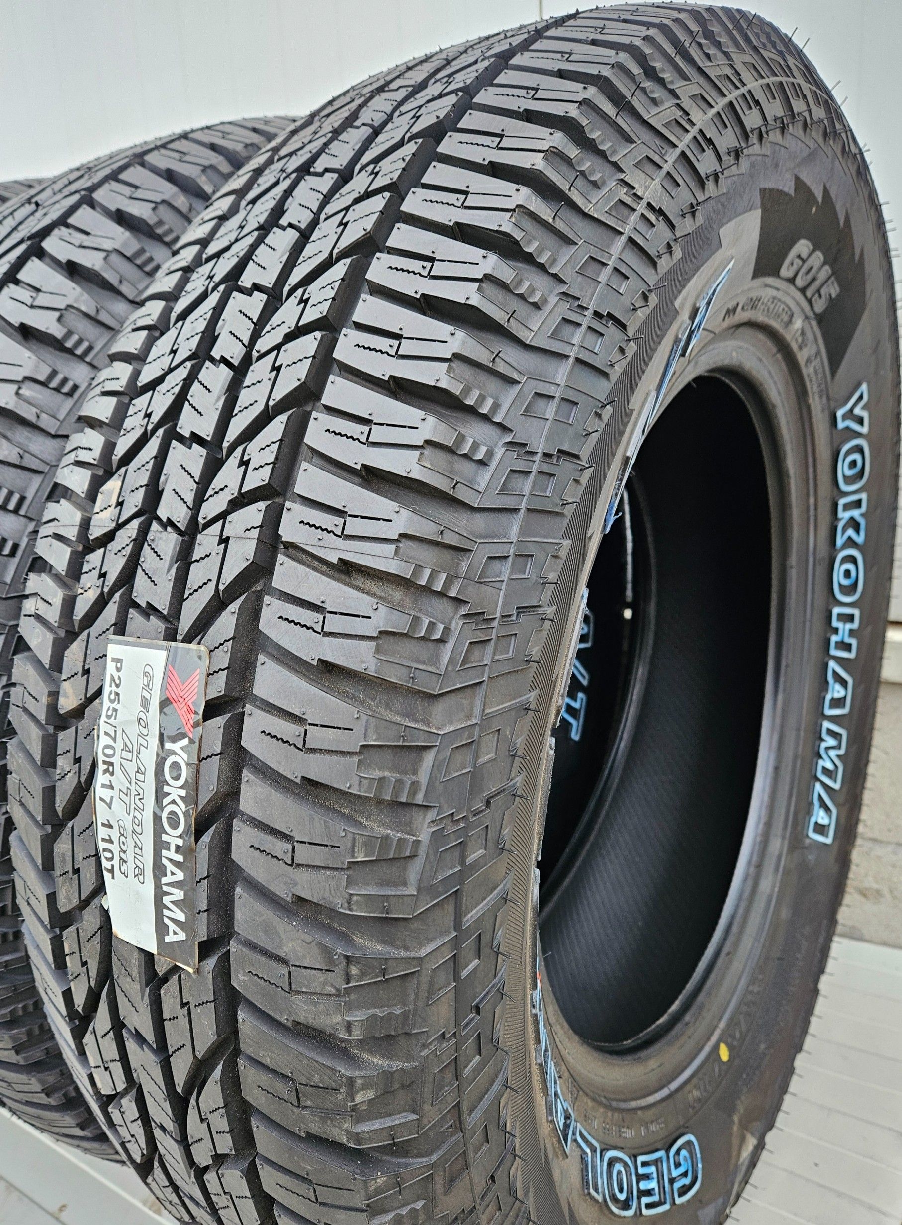 255/70 R17, 110T, YOKOHAMA G015 ,Anvelope All Terrain M+S