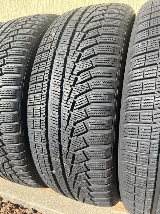 4 бр. зимни гуми 235/55/19 Hankook SUV 6,5-7 mm DOT 2418