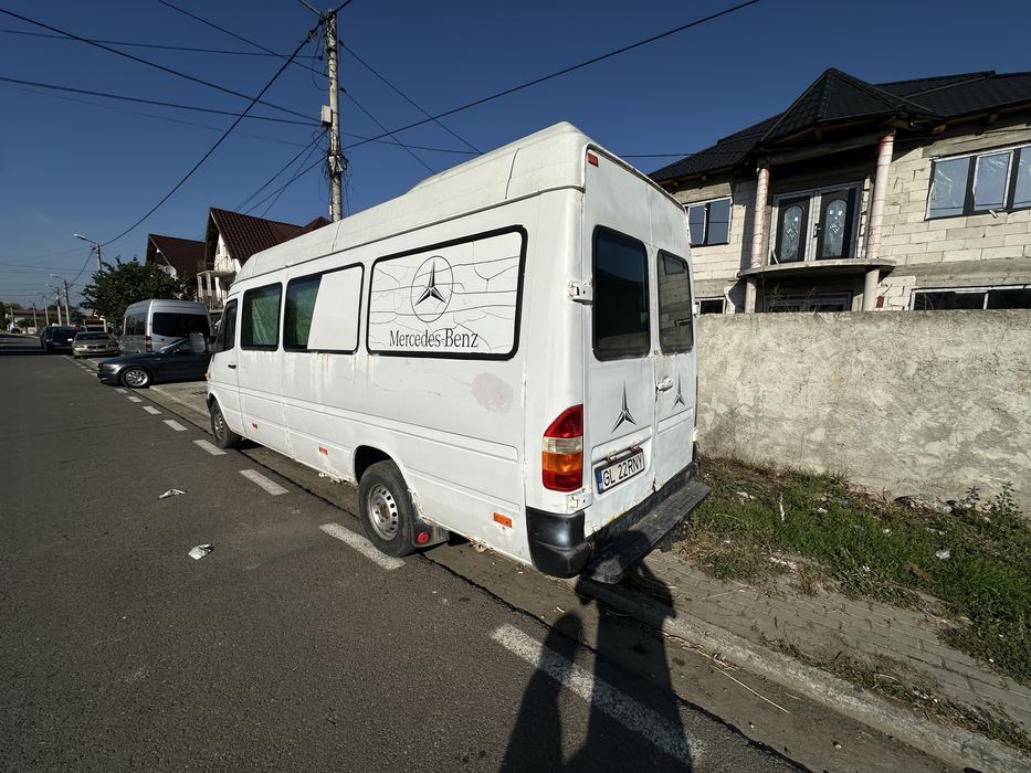 Mercedes Sprinter 2.2 CDI – Autoturism în acte
