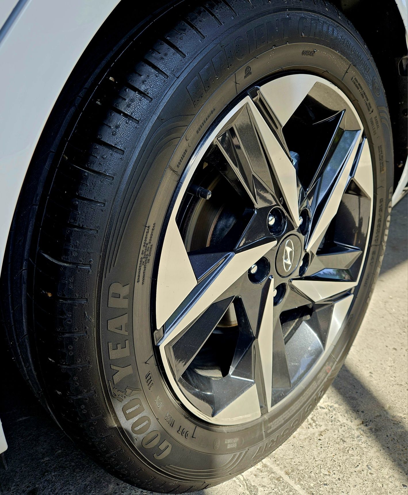 Хюндай Элантра - Hyundai Elantra 2.0 Motor 2021-yil eng Full Pozitsiya