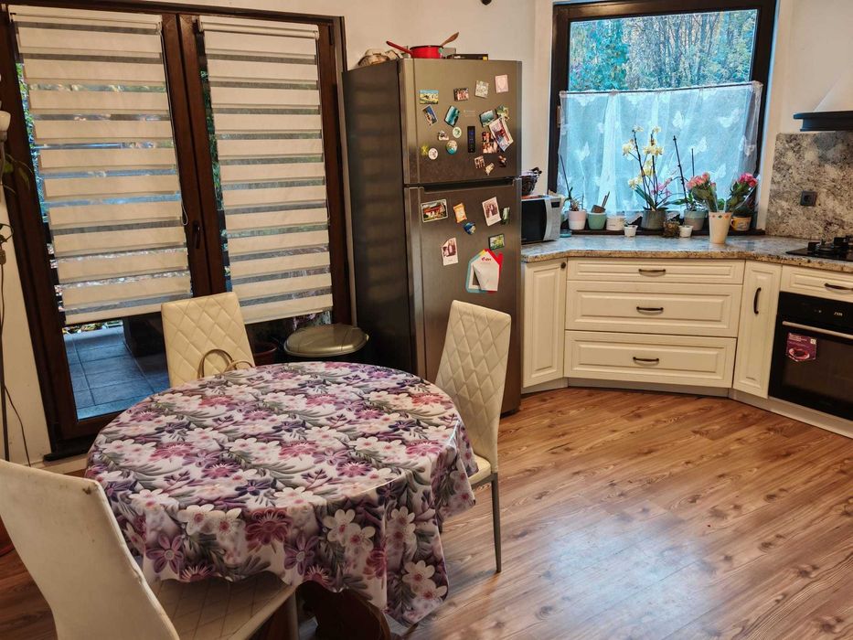 Casă Tătărași de vânzare