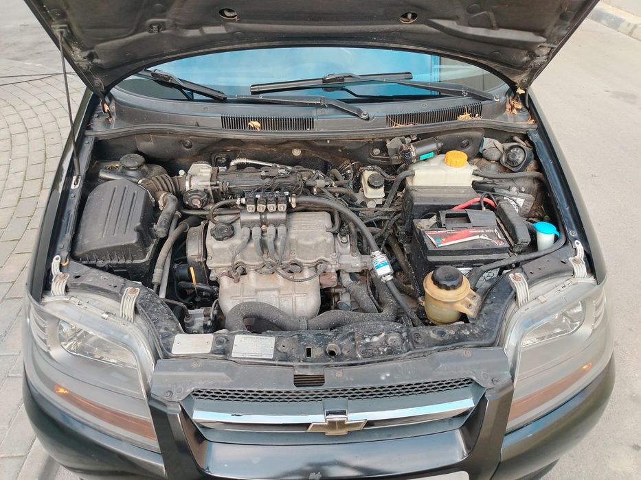 Шевролет 
Топ състояние. С регистрация - област Варна 
1.2 - 73кс - Бе