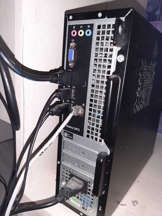 Unitate PC Dell Vostro 3471