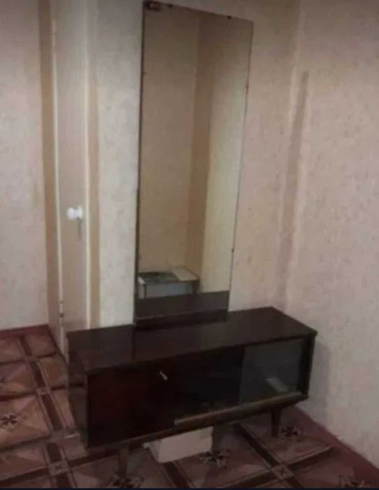 Сдам долгосрочно  2 ком. Квартиру в  Чирчике