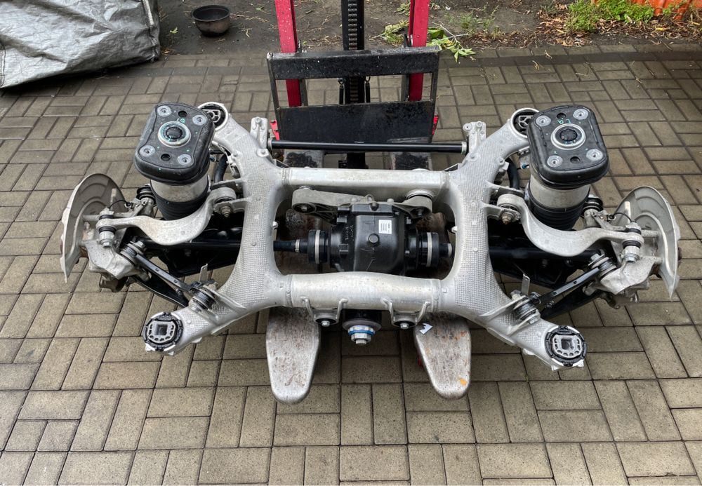 Dezmembrez Bmw X5 G05 3.0d B57 / M50I N63B44D Fata Completa Suspensie