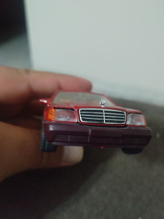 Макет на Мерцедес ,W140
