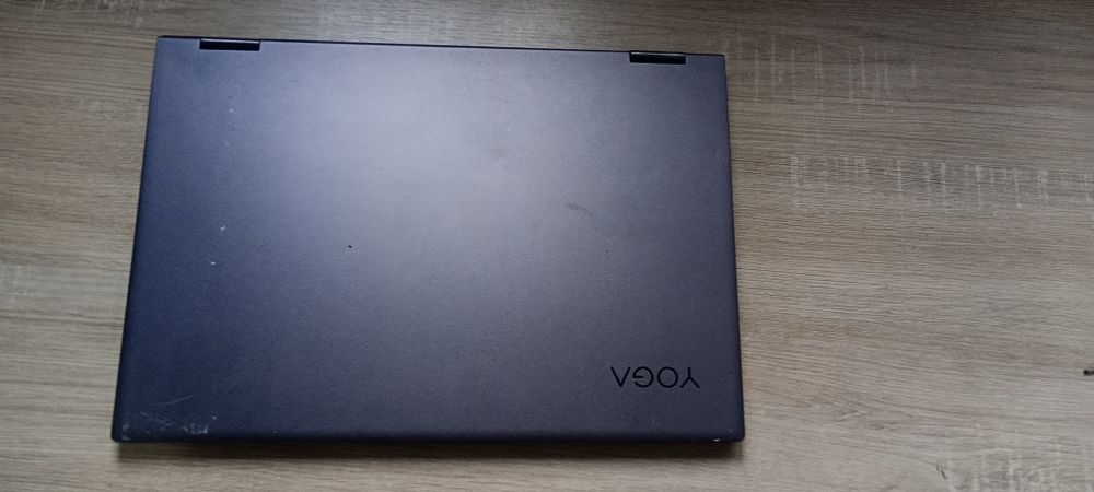 Laptop Lenovo yoga c630 ( 2-1 laptop care se transforma in tableta)