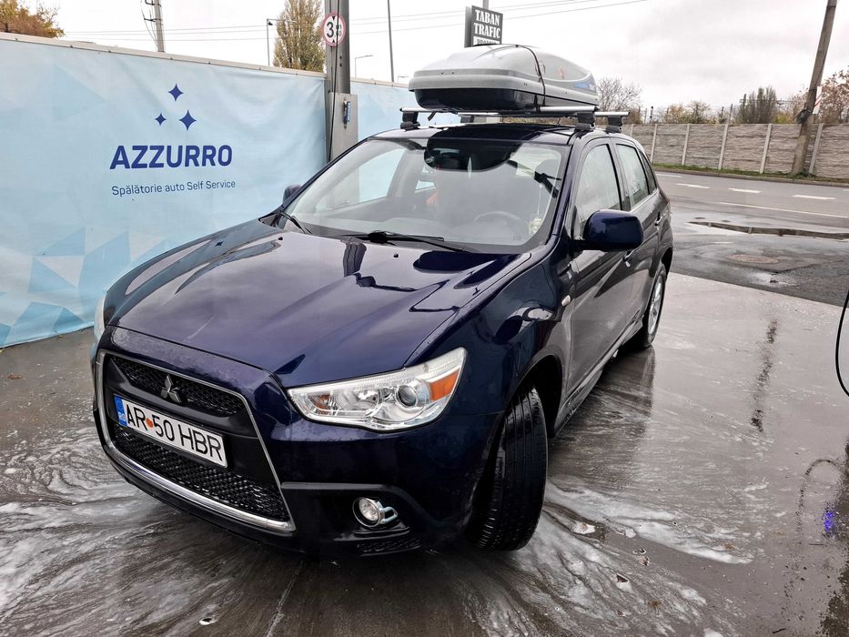 Vând Mitsubishi ASX 2011
