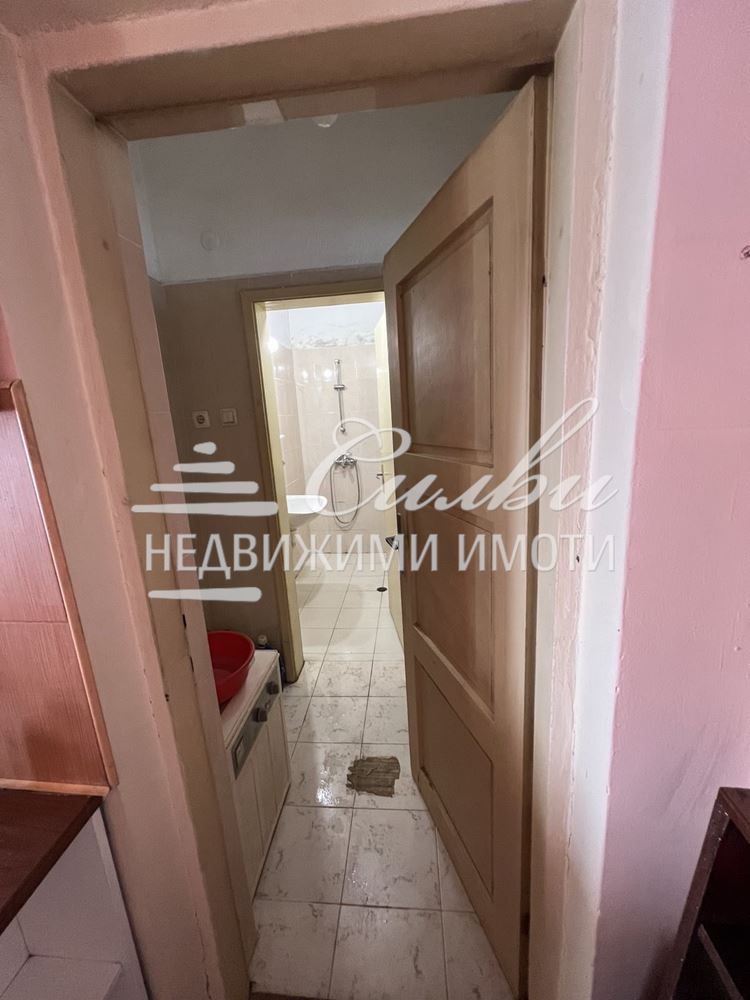 Продава се Къща в с. Осмар, Област Шумен - 101 кв.м за 682 €/кв.м - Снимка #8
