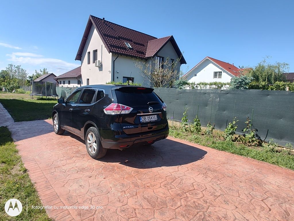 Nissan x-trail 2015