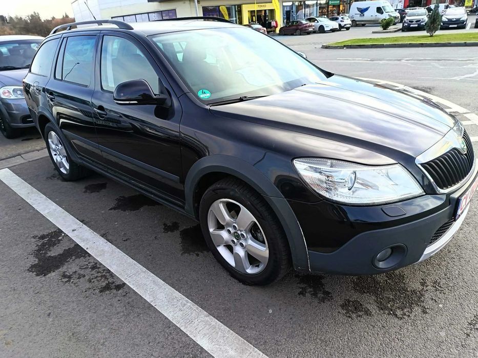 Scoda Octavia Scout 4x4, 2012  140cp recent adus in tara
