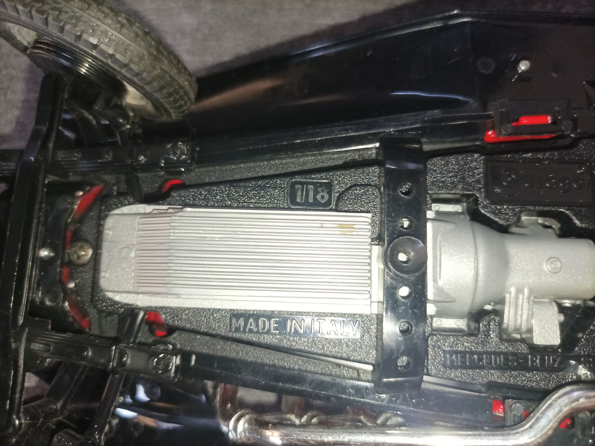 Продава се Mercedes-Benz Burago SSK 1/18